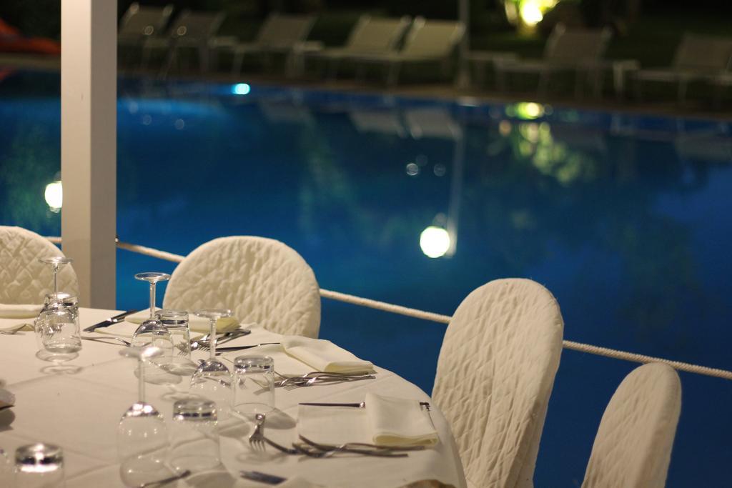 Valle Di Mare Country Resort Fontane Bianche Exterior foto